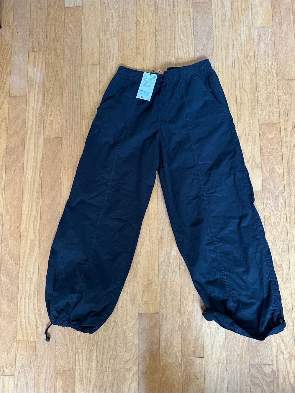 Zara Black Wide-Leg Cargo Joggers